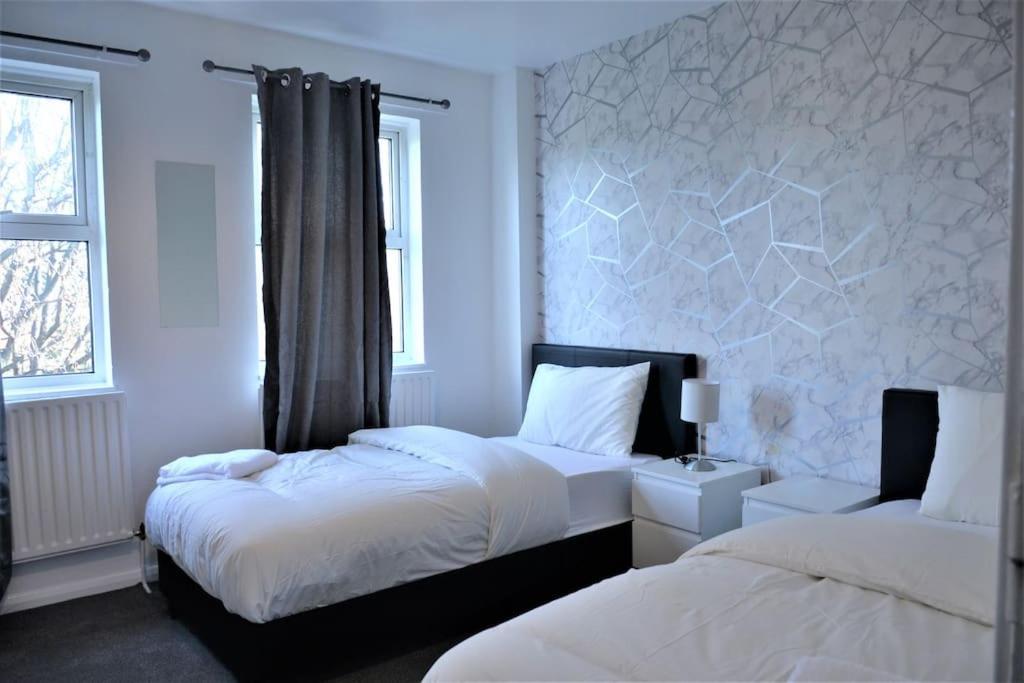 London Zone 2, 2 Bedroom House Экстерьер фото