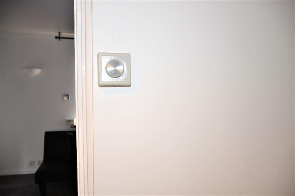 London Zone 2, 2 Bedroom House Экстерьер фото