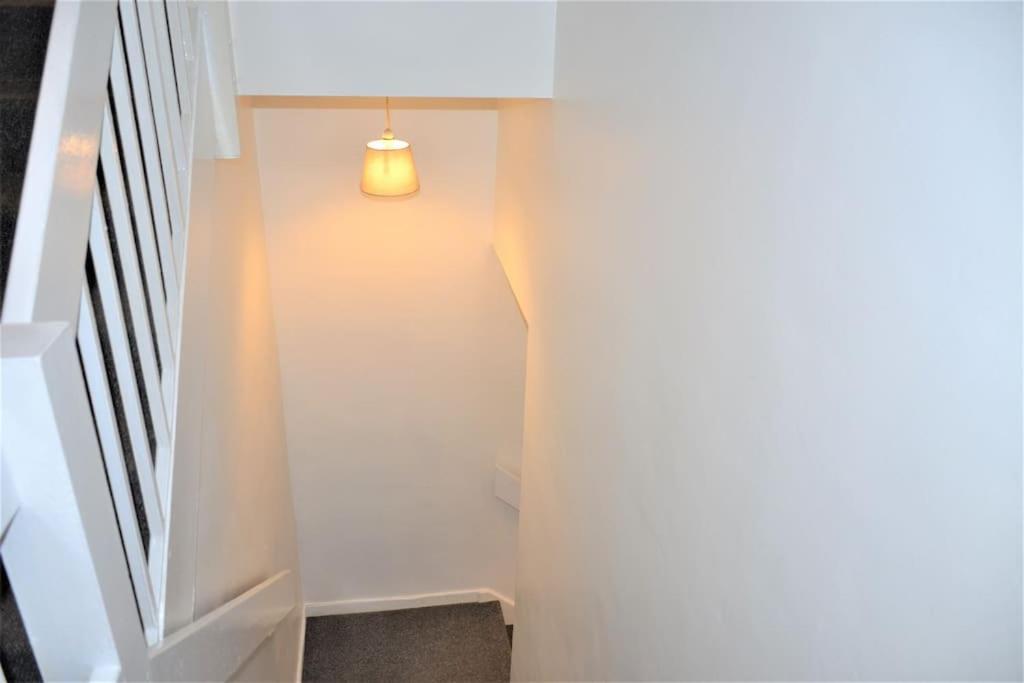 London Zone 2, 2 Bedroom House Экстерьер фото